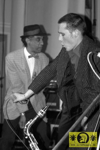 Rude Rich - The Highnotes (NL) Tribute To Studio One - Haus Leipzig 18. Maerz 2006 (13).jpg